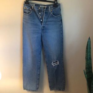 Levi’s rib cage straight leg jeans